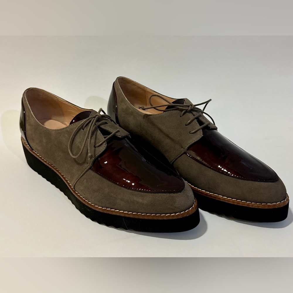 NEW Brenda Zaro Suede Taupe/ Burgundy Bellagio Size 38
